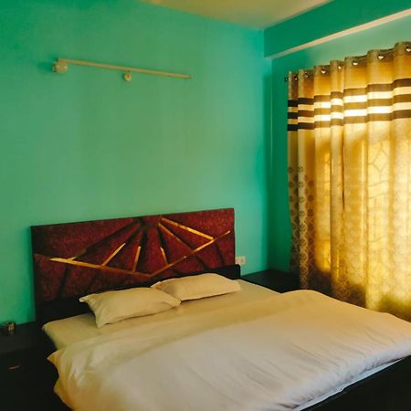 Thakur Apartment Shimla Zewnętrze zdjęcie