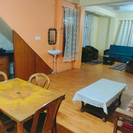 Thakur Apartment Shimla Zewnętrze zdjęcie