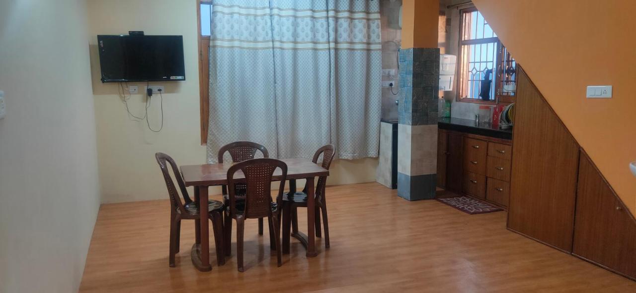 Thakur Apartment Shimla Zewnętrze zdjęcie